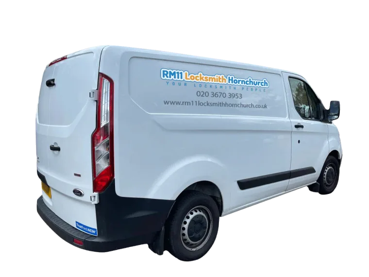 RM11 Locksmith Hornchurch van